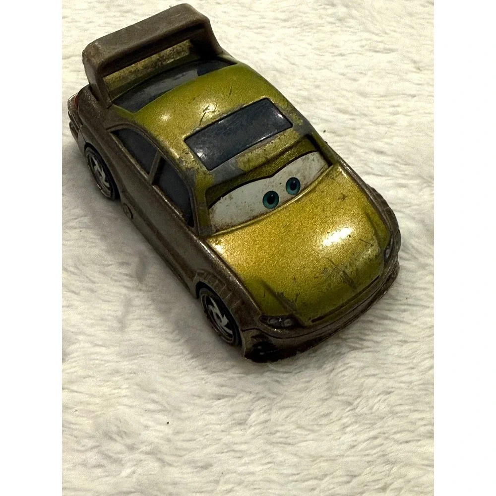 Disney Pixar Cars Kaa Reesu & Holley Shiftwell Diecast Metal Toy Car 1:55 Scale‎
